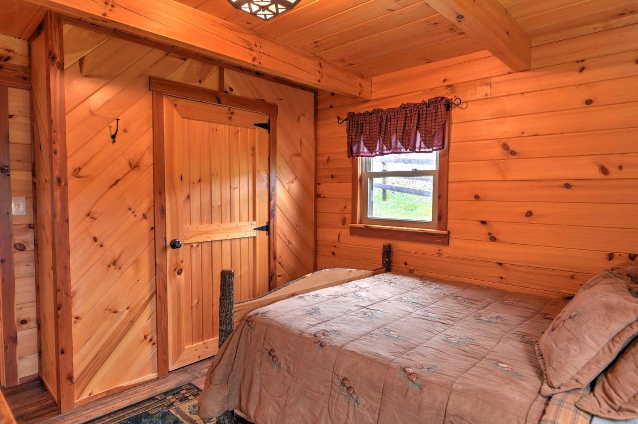 Rustic Dundee Log Cabin With Hot Tub And Forest Views! Zewnętrze zdjęcie